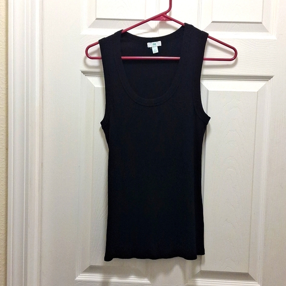 NWOT Tank Top - Picture 2 of 9